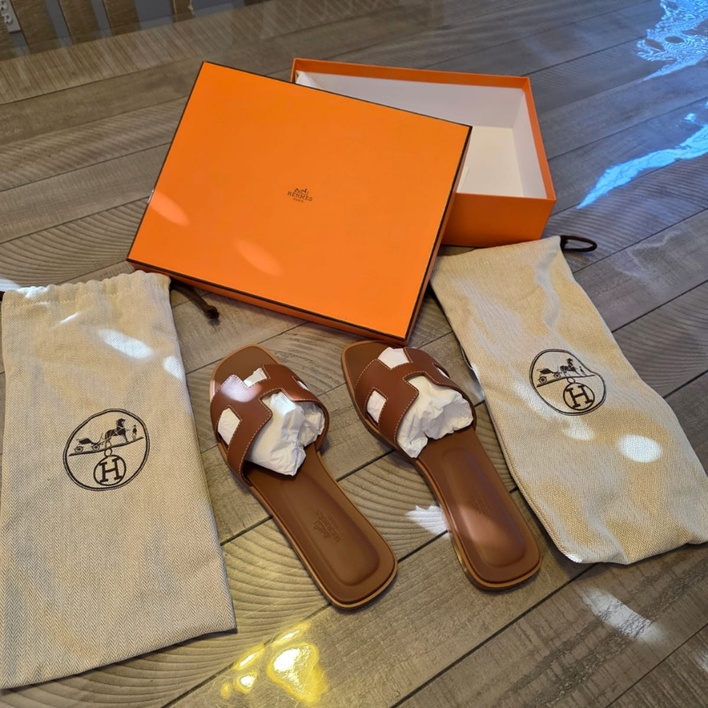 Hermes Oran Sandal